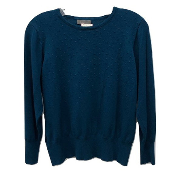 First Avenue Sweaters - First Avenue Long-Sleeve Crew-Neck Sweater, Size M